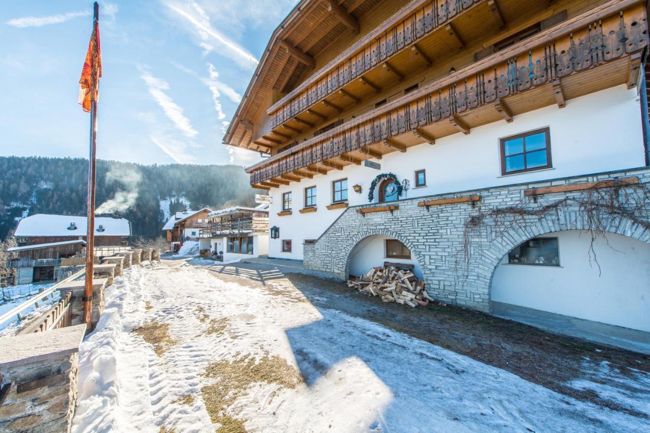 Gasthof Hoerschwang San Lorenzo di Sebato Exterior photo